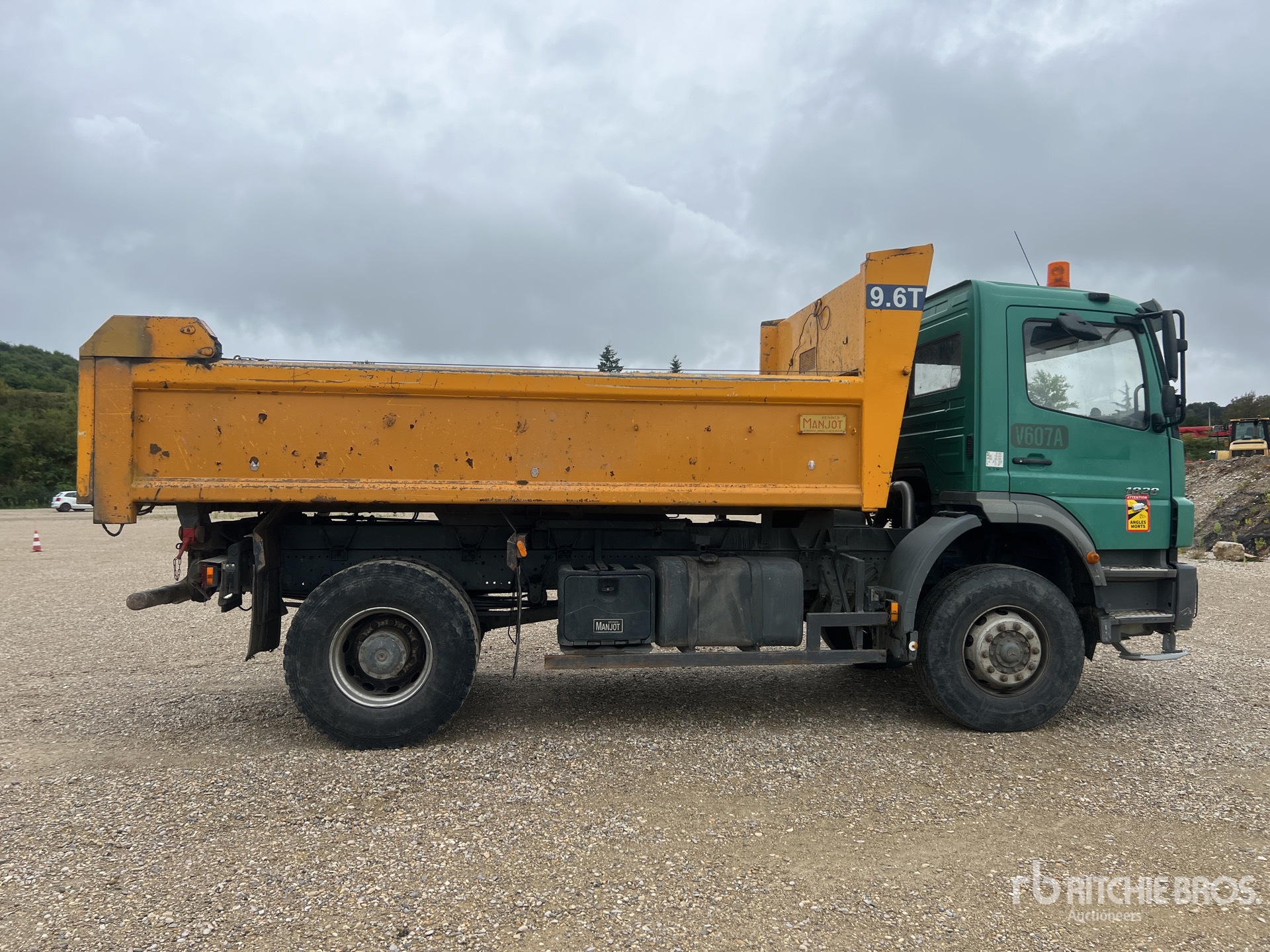 2006 Mercedes-Benz AXOR 1828