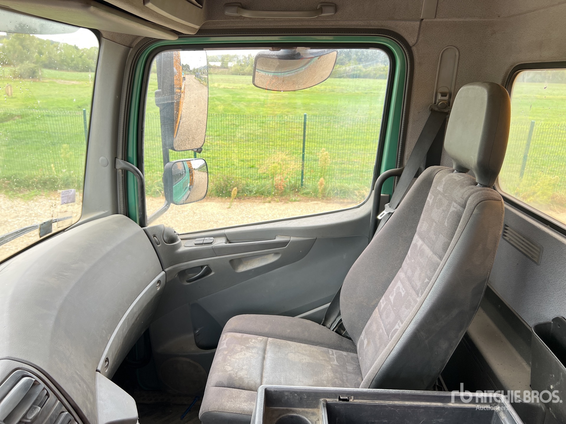 2006 Mercedes-Benz AXOR 1828