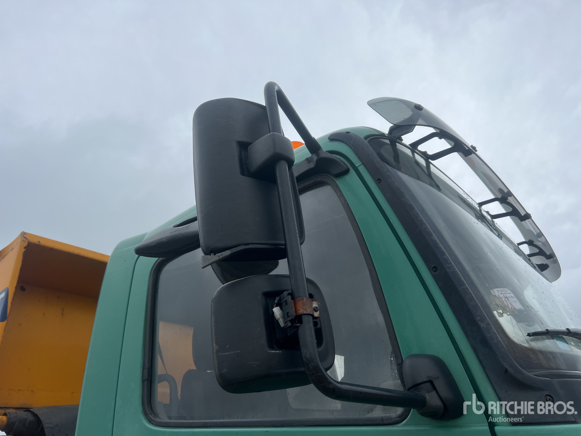 2006 Mercedes-Benz AXOR 1828