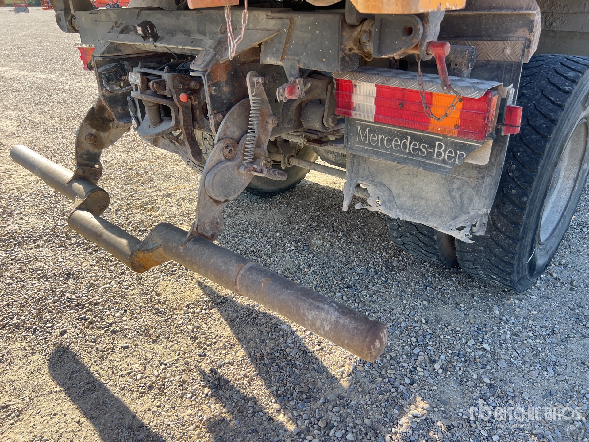 2006 Mercedes-Benz AXOR 1828