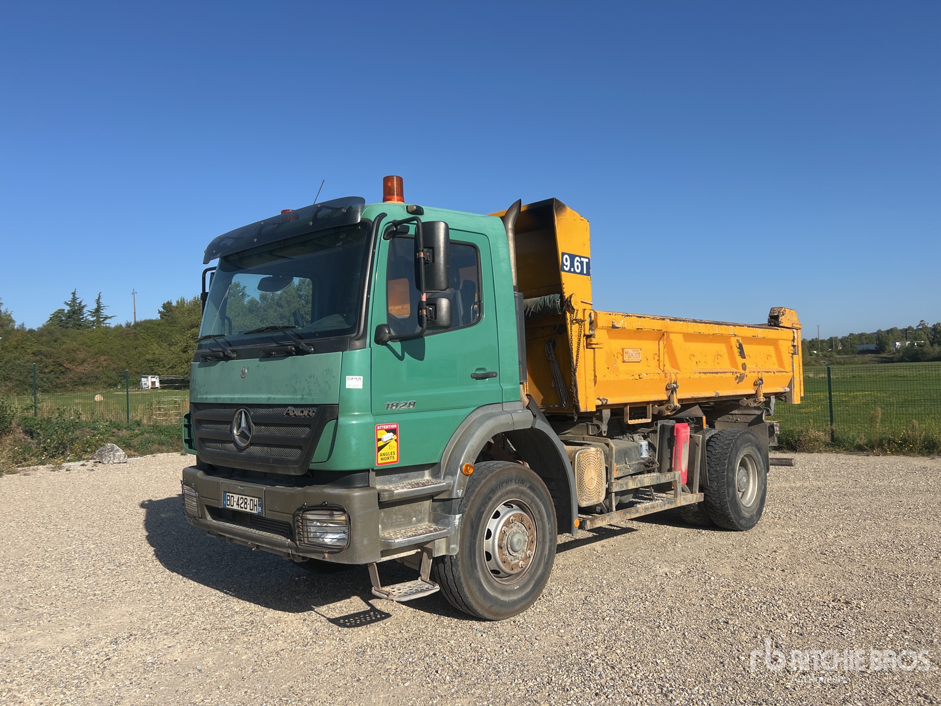 2006 Mercedes-Benz AXOR 1828
