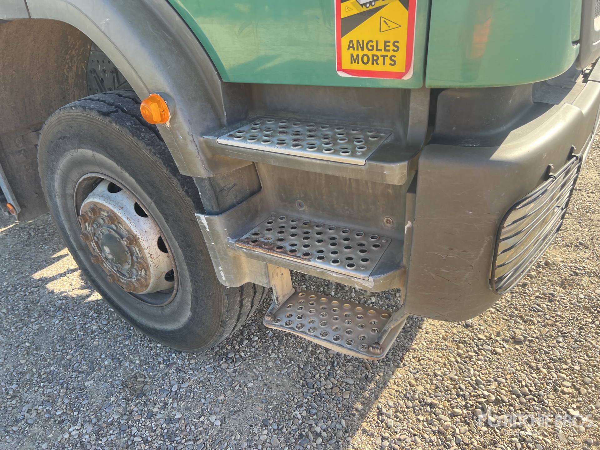2006 Mercedes-Benz AXOR 1828