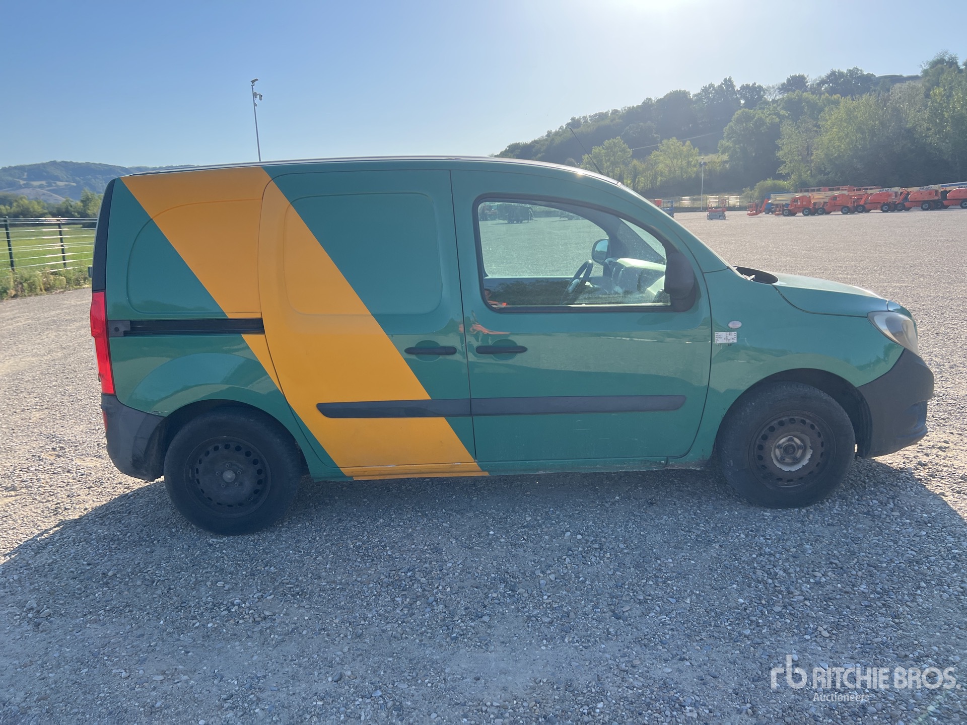 2013 Mercedes-Benz CITAN 109 CDI