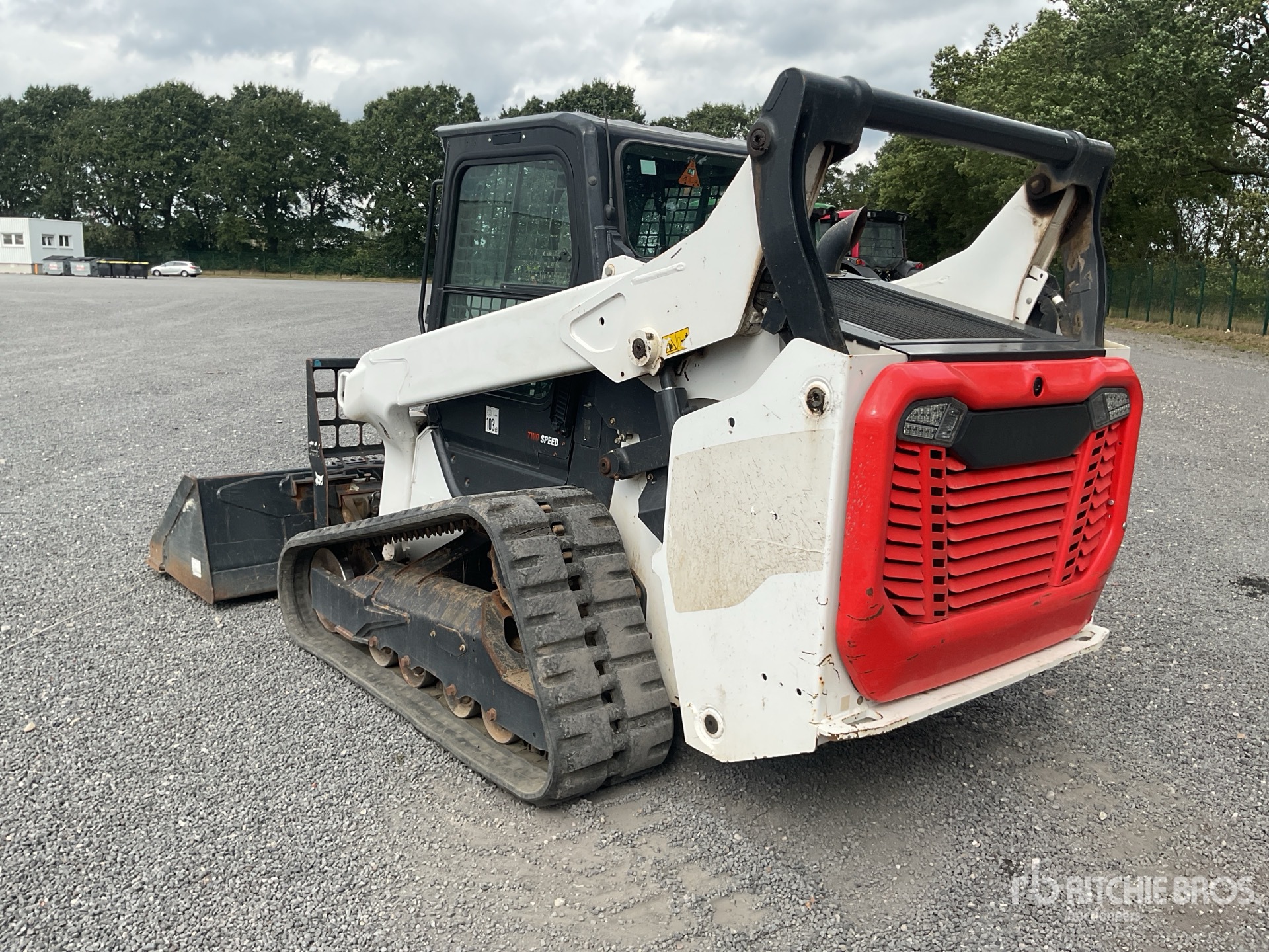 2022 Bobcat T76