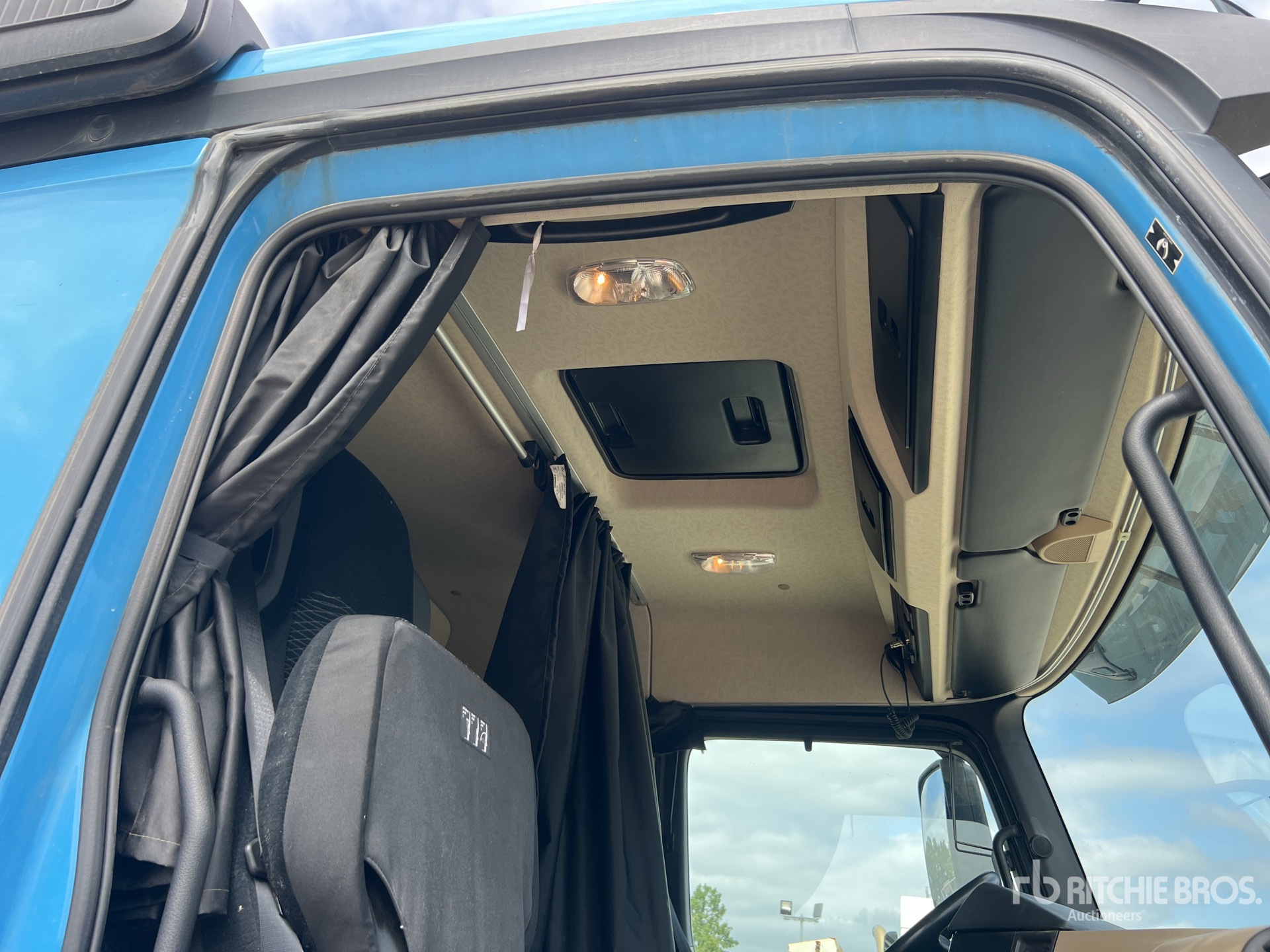 2019 Mercedes-Benz ACTROS 1853