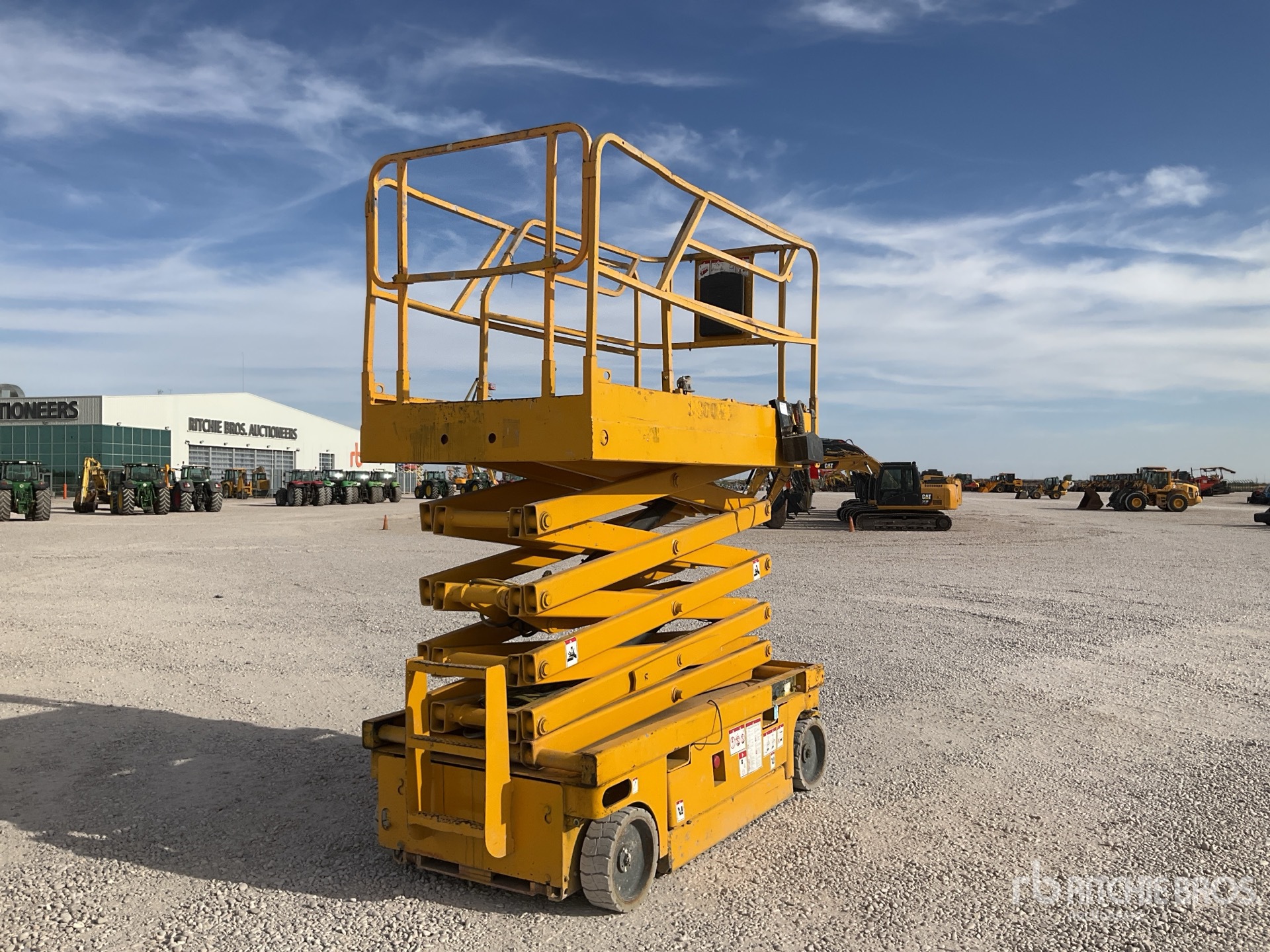 Photo of 2007 Haulotte COMPACT12