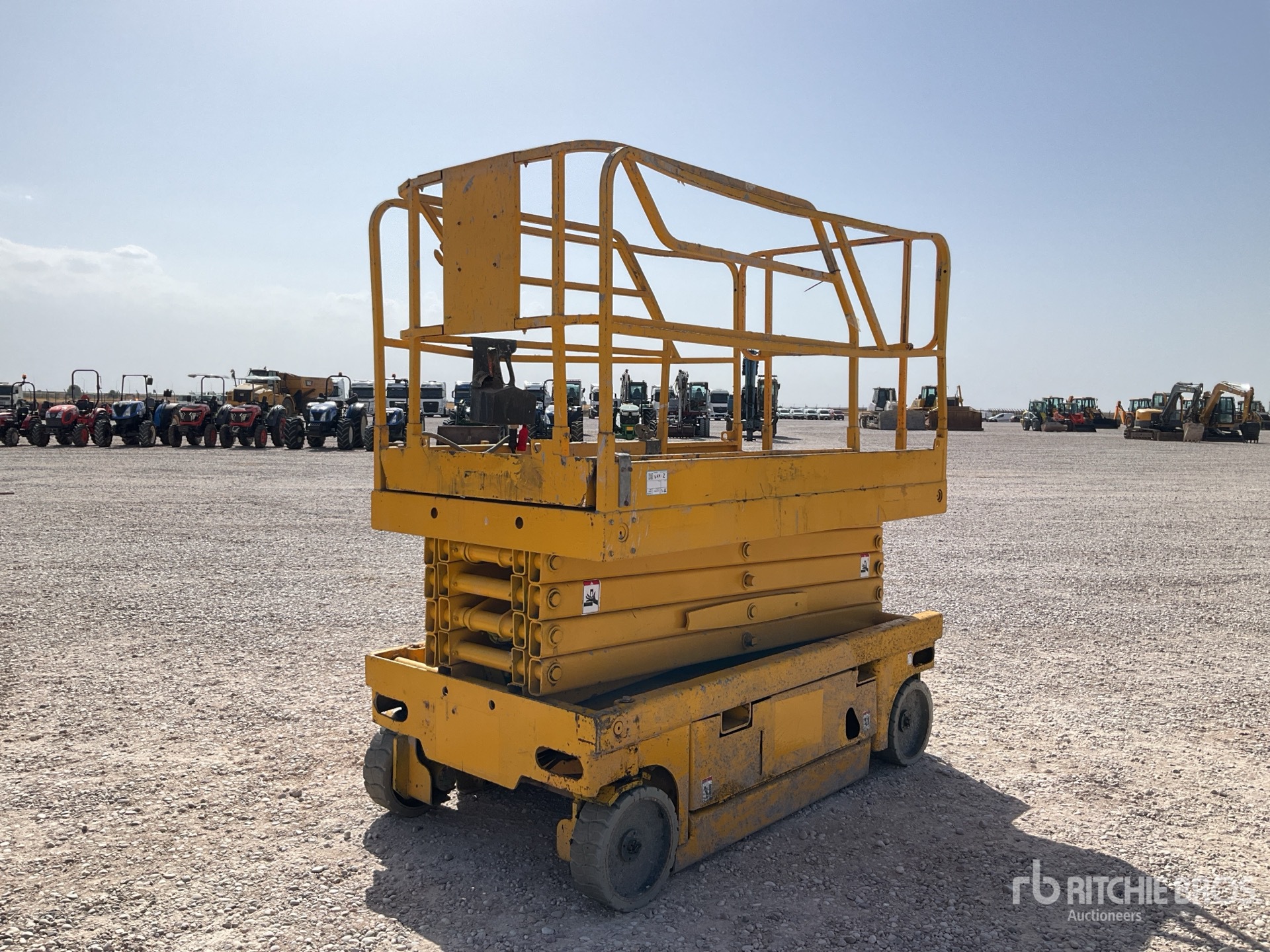 2007 Haulotte COMPACT12
