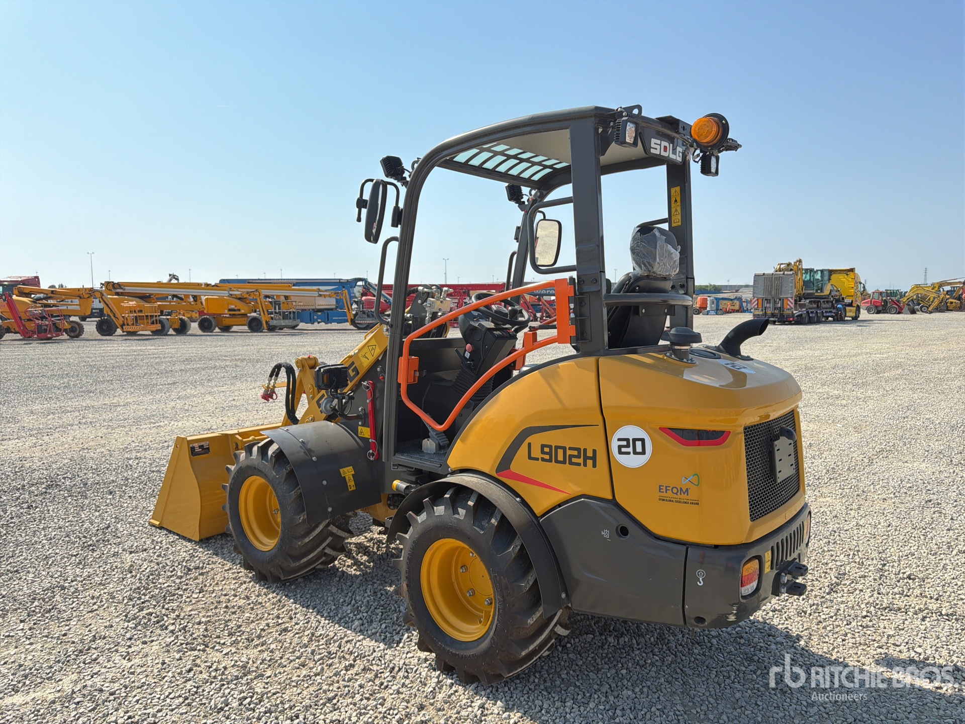 2025 Sdlg L902H