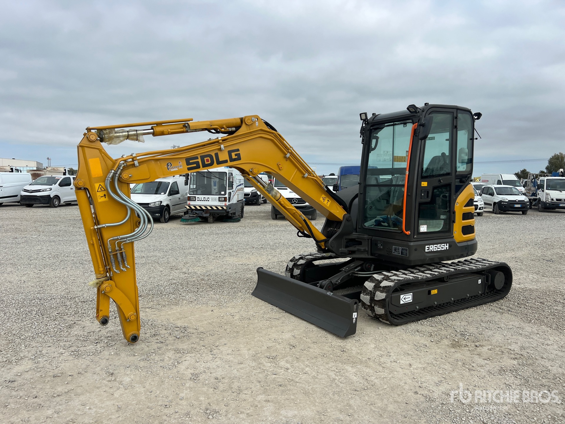 Photo of 2025 Sdlg ER655H