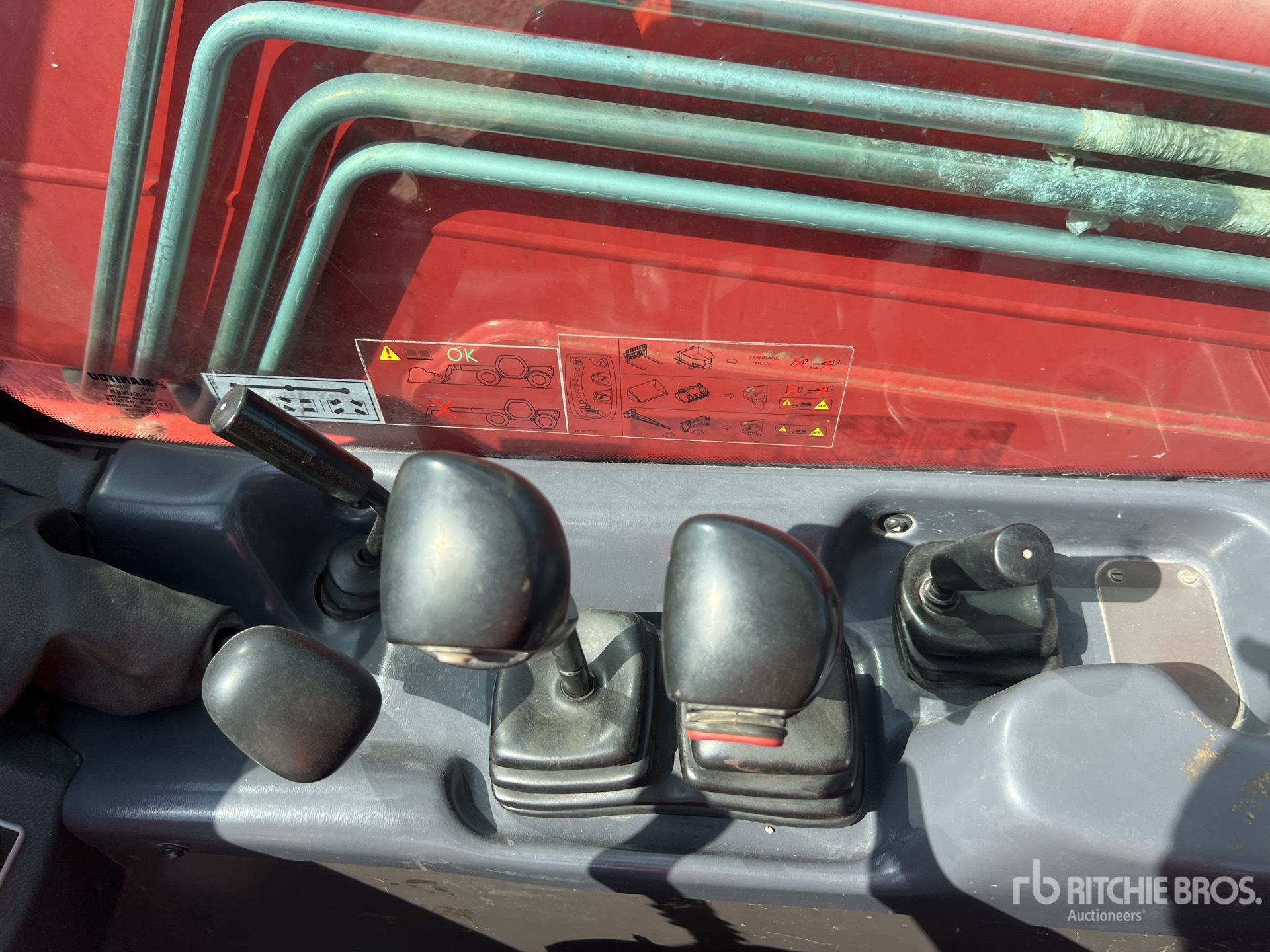 2013 Manitou MT732