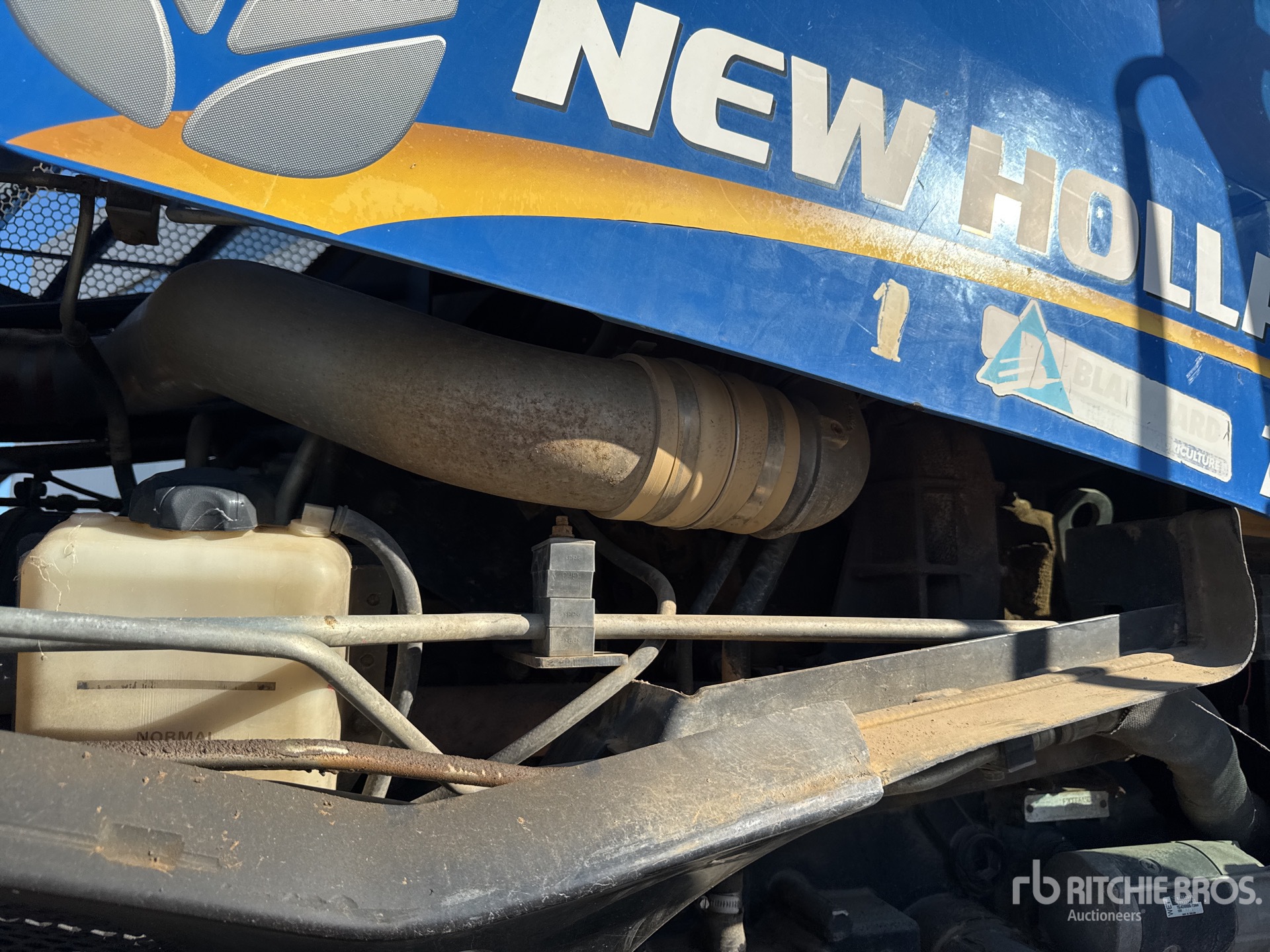 2012 New Holland T8.330