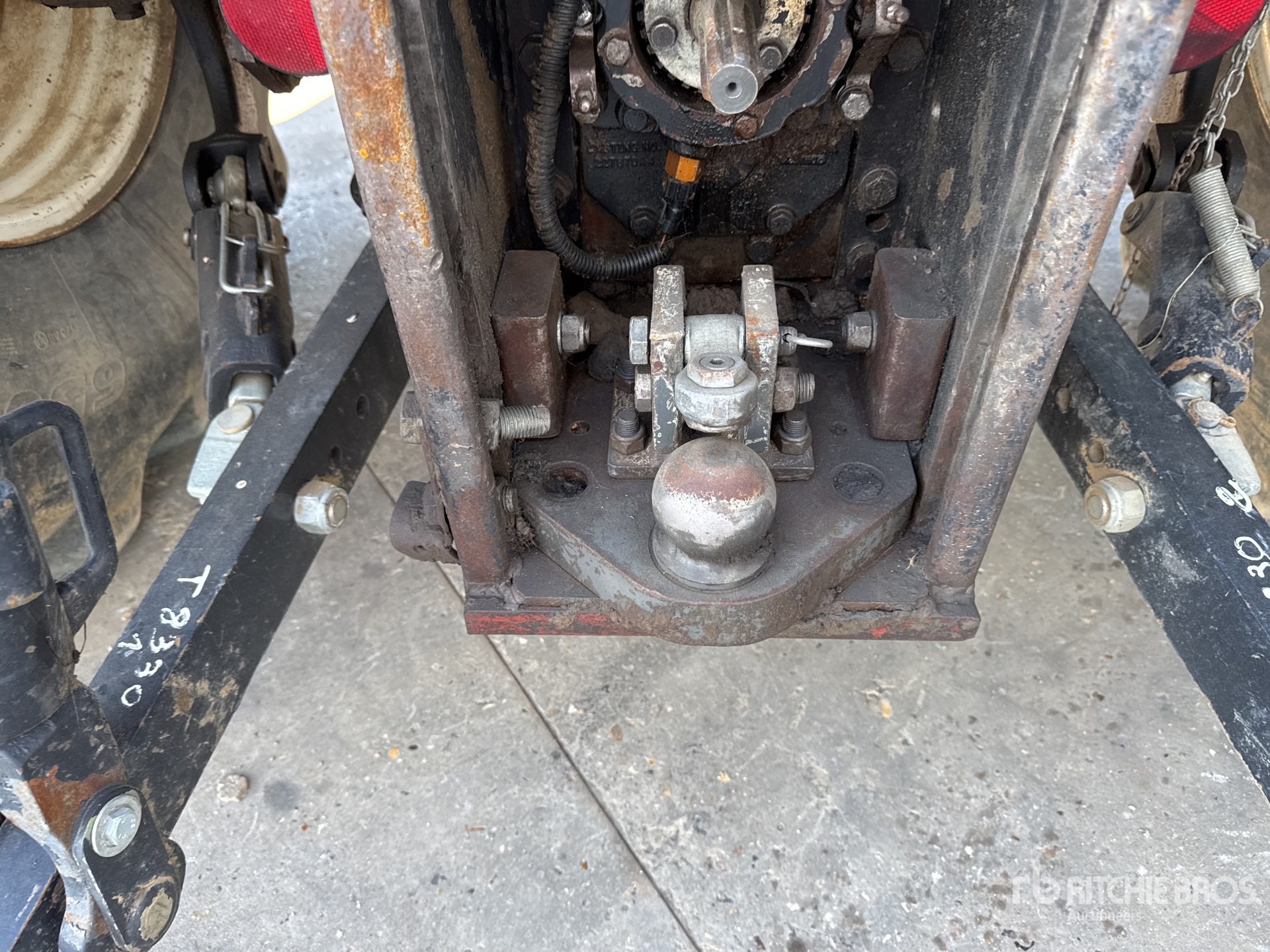2012 New Holland T8.330