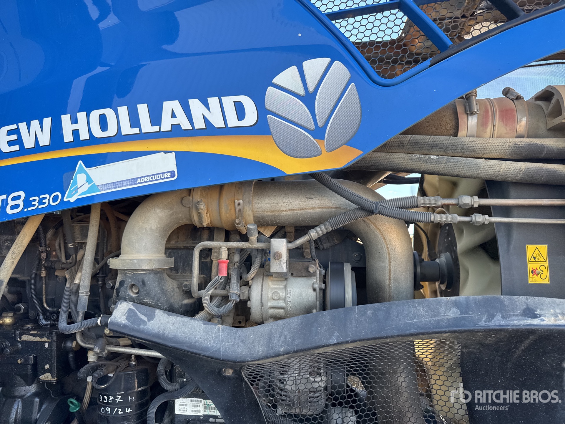 2012 New Holland T8.330