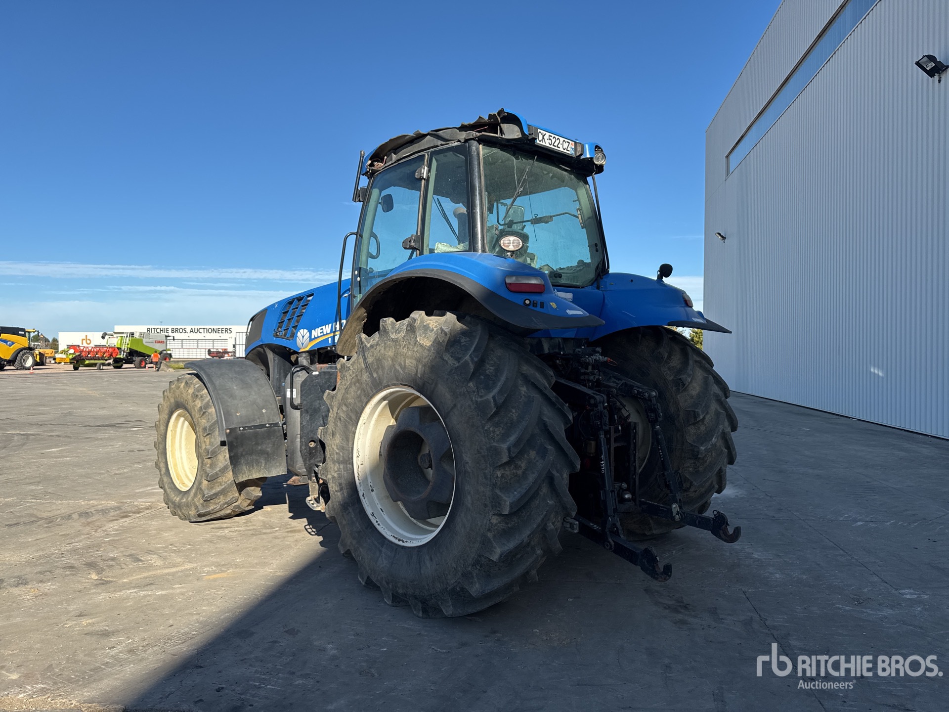 2012 New Holland T8.330