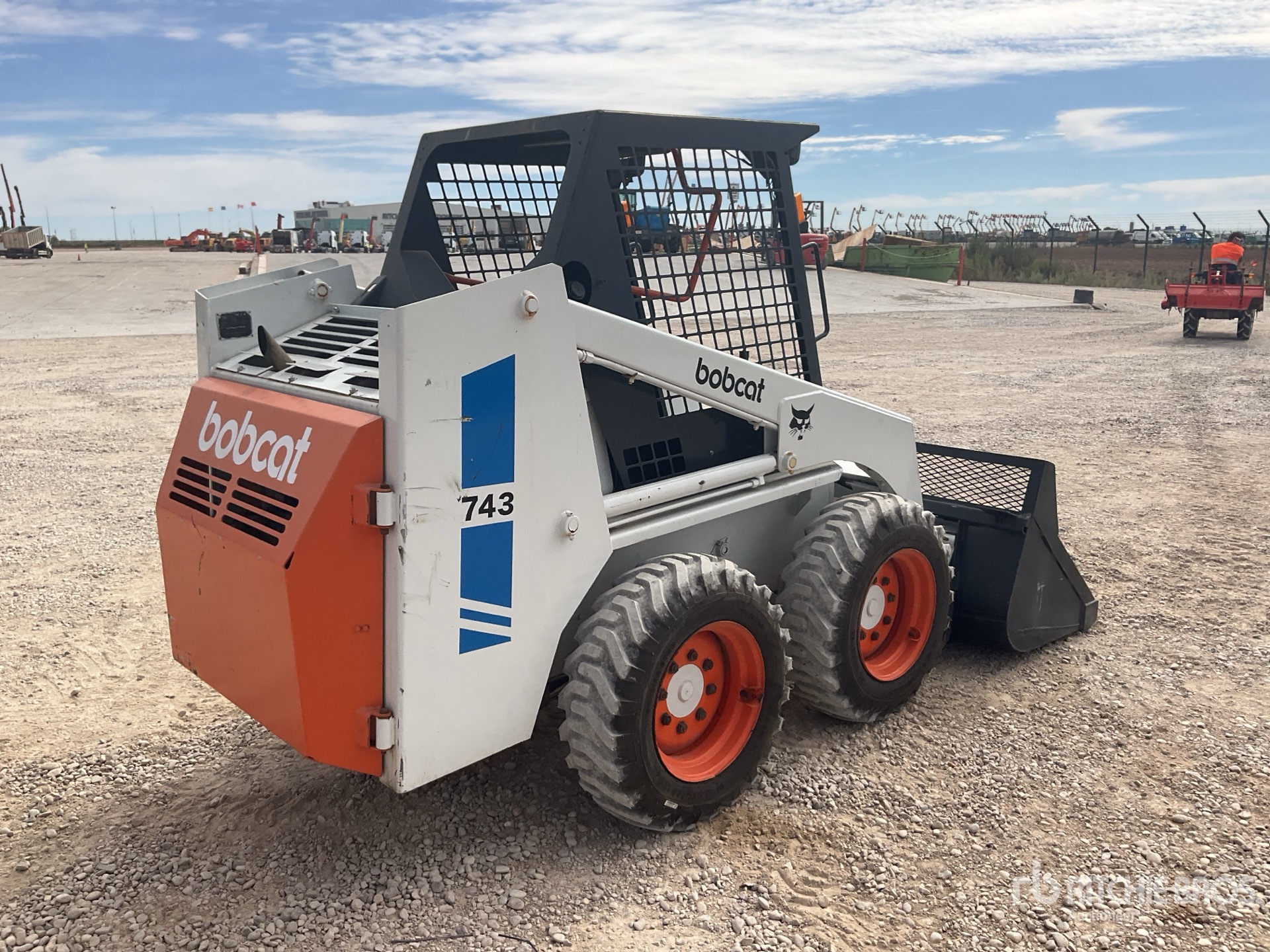 Bobcat 743