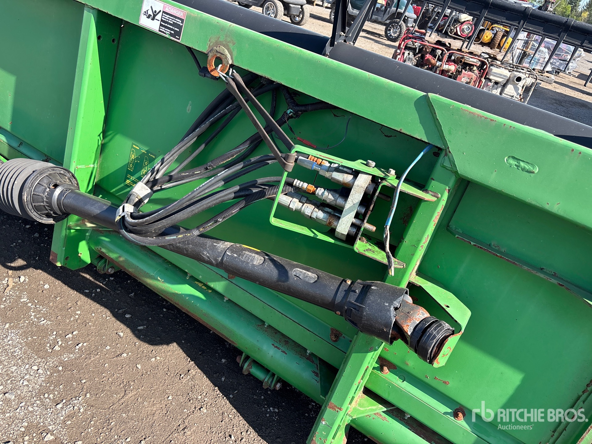 2006 John Deere 635F