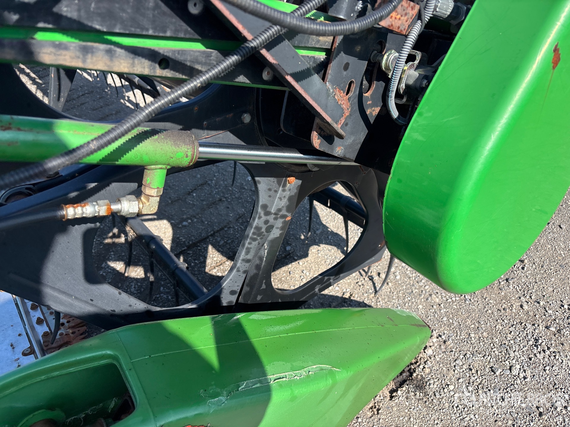 2006 John Deere 635F