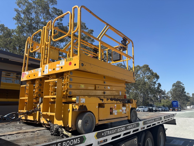 2021 Haulotte Compact12 Scissor Lift