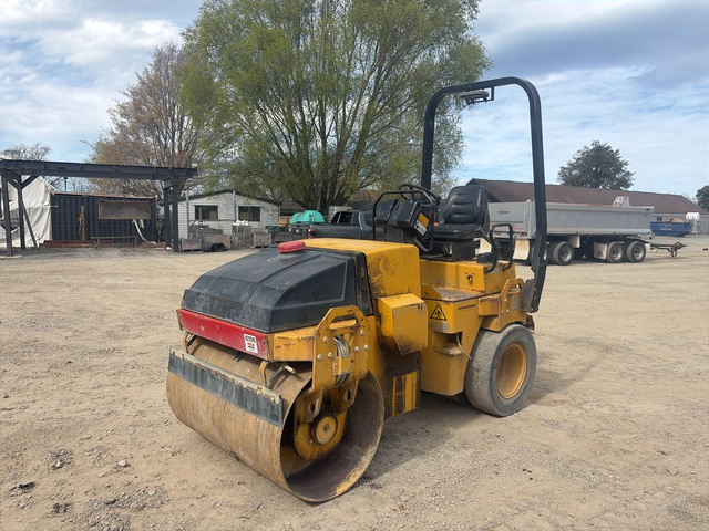 1996 Dynapac CC142 Combination Roller 1996 Dynapac CC142 Combination Roller