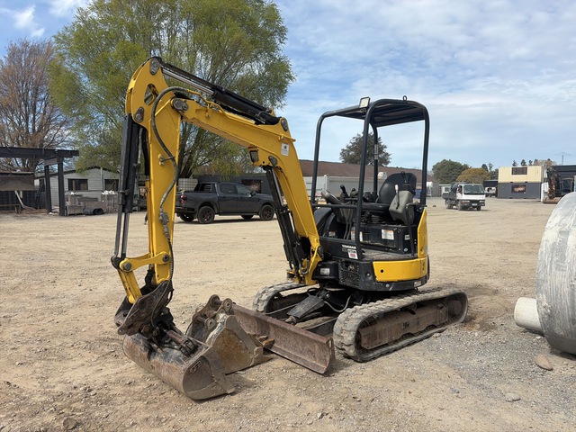 2019 Yanmar ViO25-6A Mini Excavator 2019 Yanmar ViO25-6A Mini Excavator
