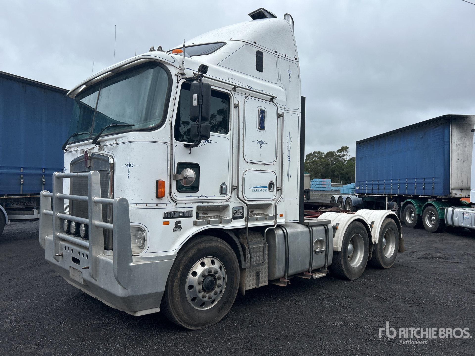 2007 Kenworth K104B AERODYNE