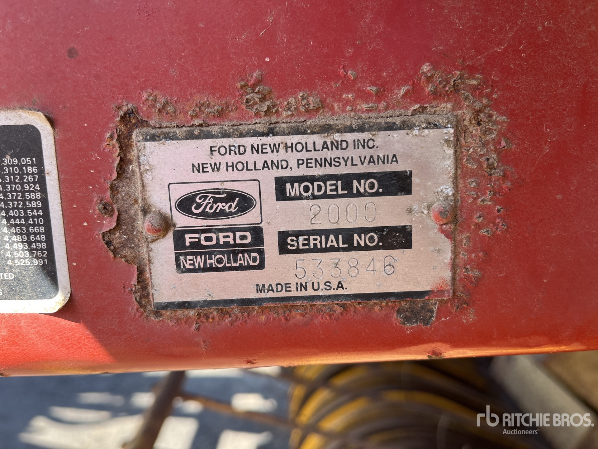 New Holland D2000