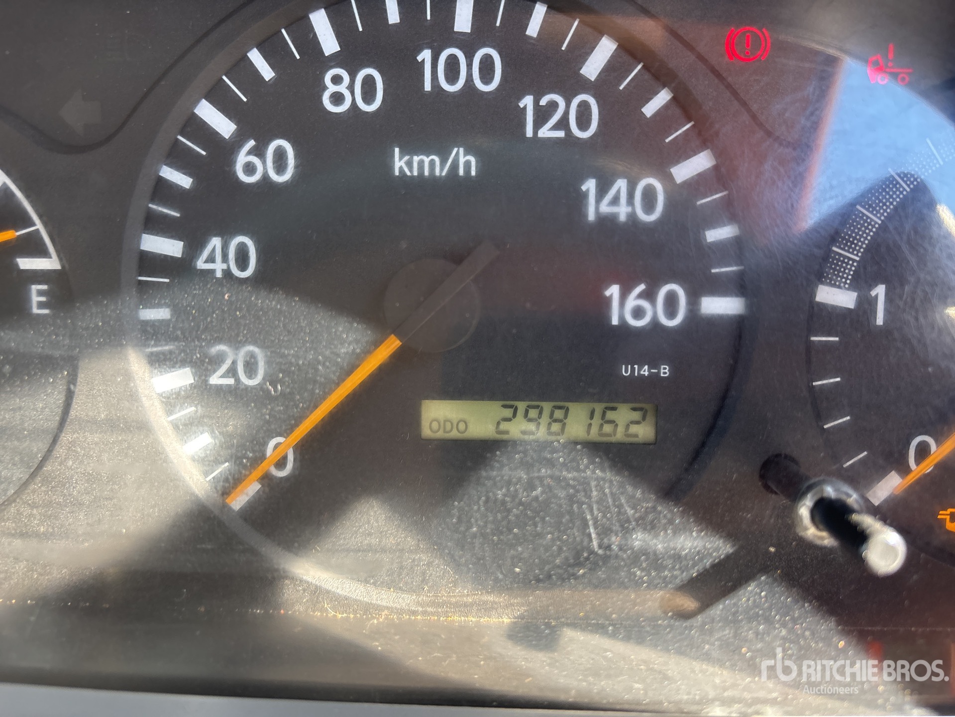 2008 Hino 300