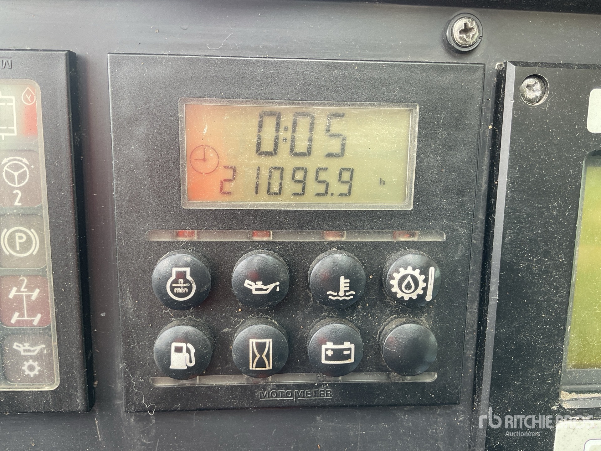 2001 Demag AC25