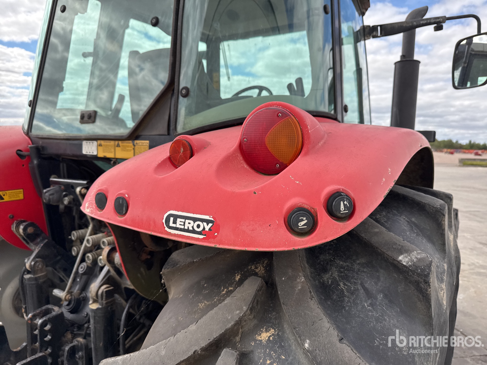 2008 Massey Ferguson 5465 DYNA-4