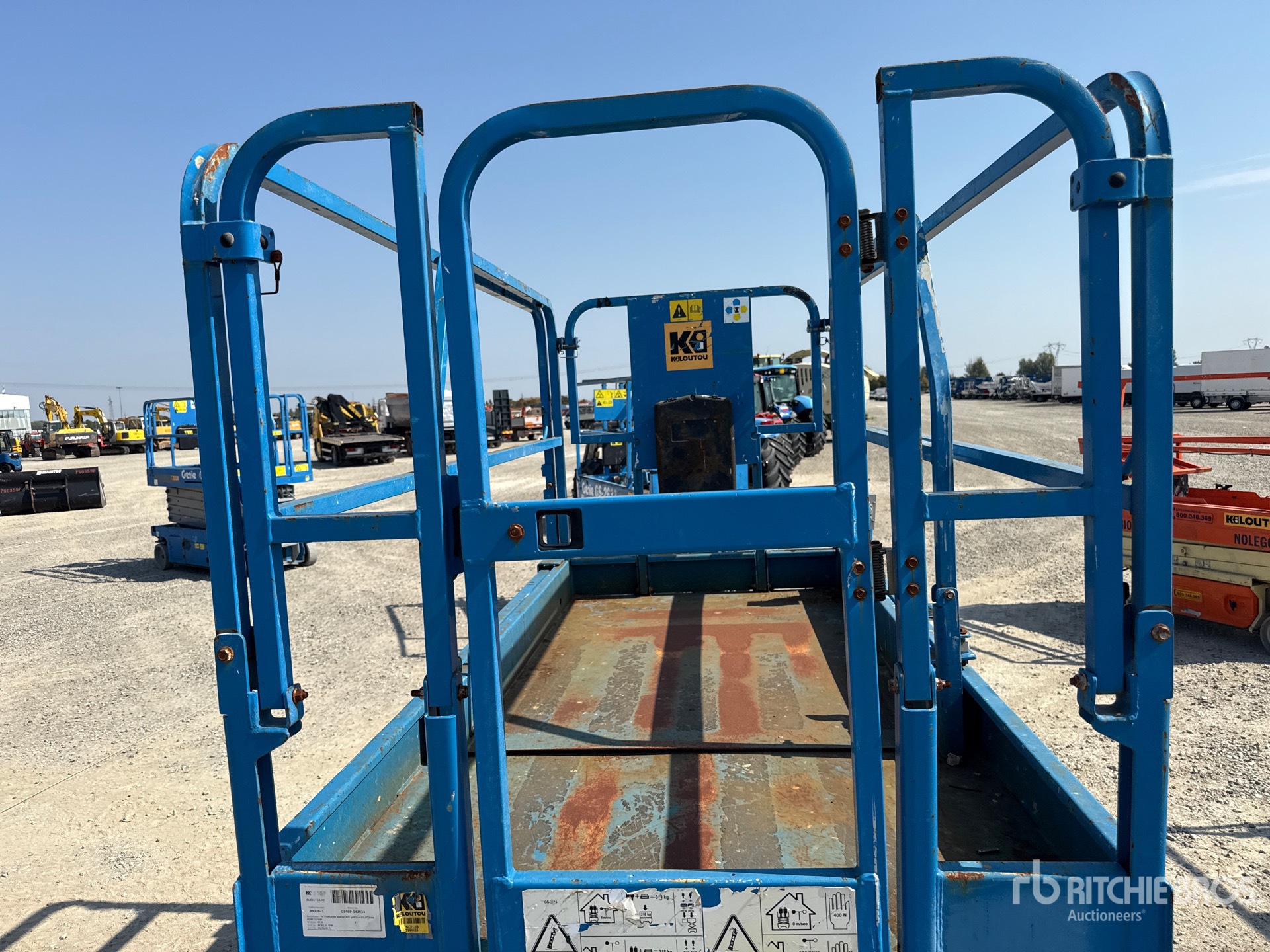 2017 Genie GS3246