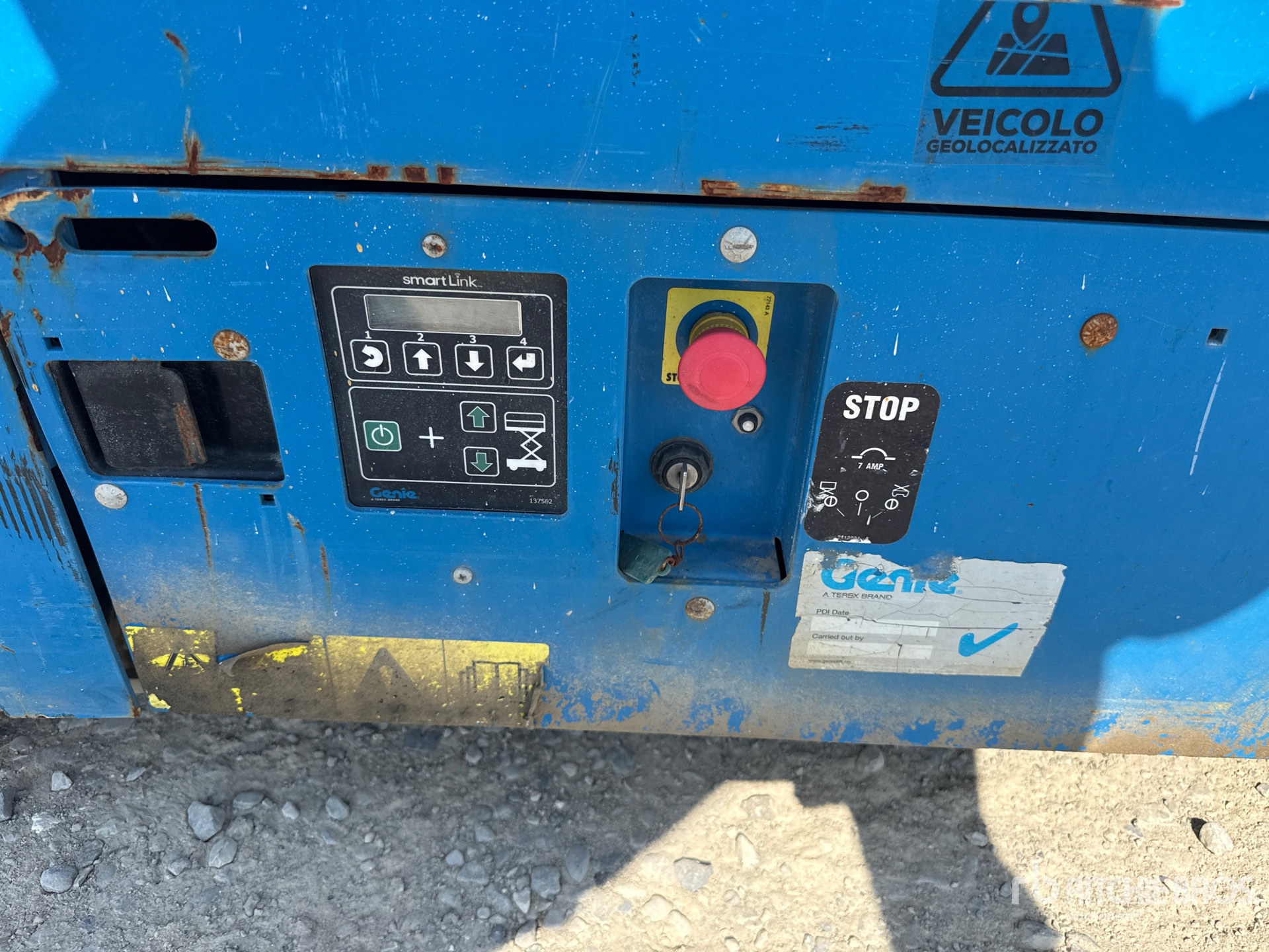 2017 Genie GS3246