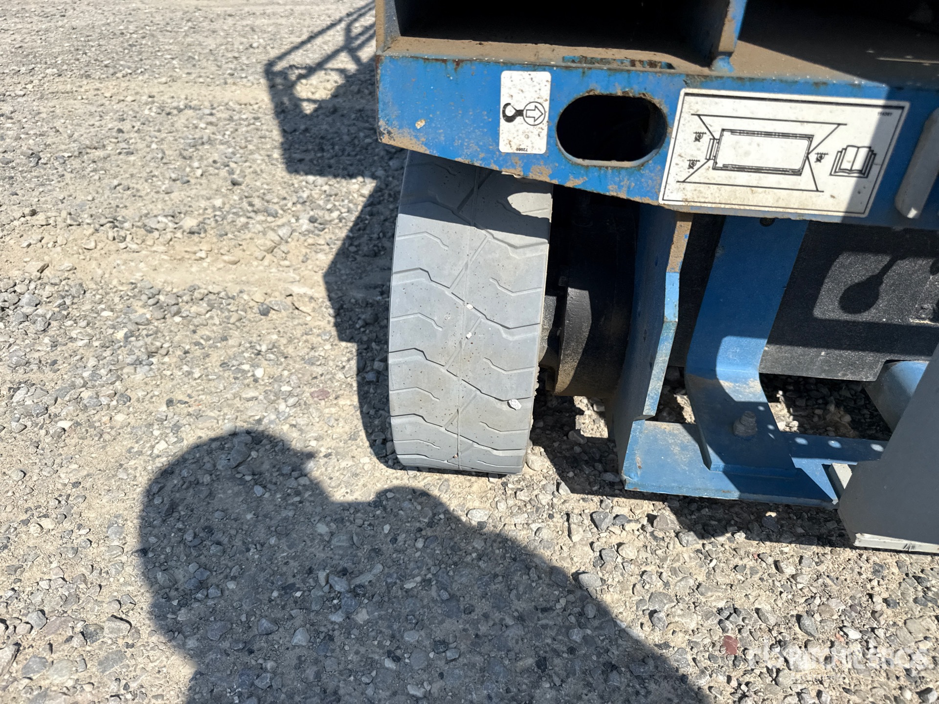 Genie GS3246