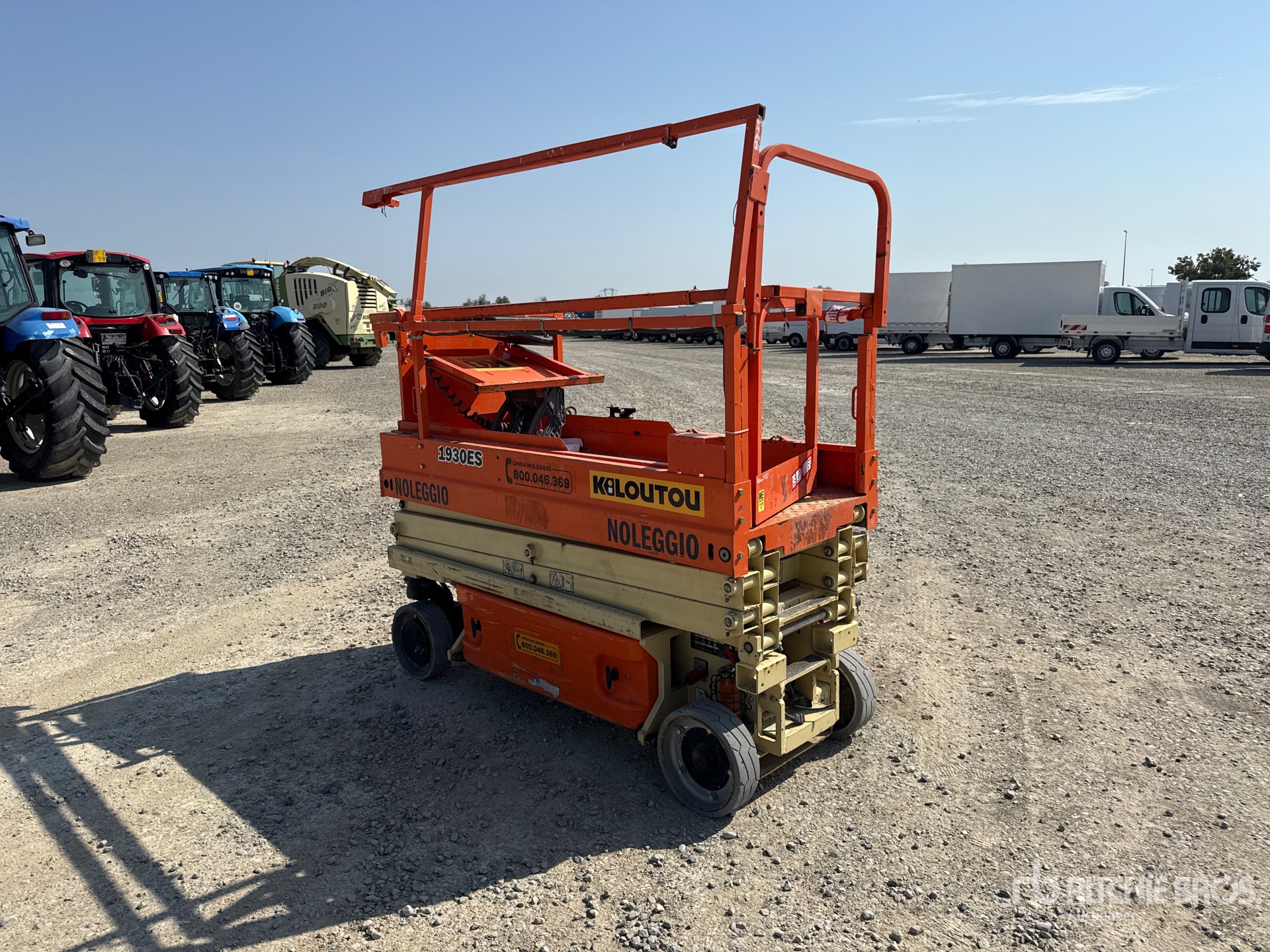 2016 JLG 1930 ES