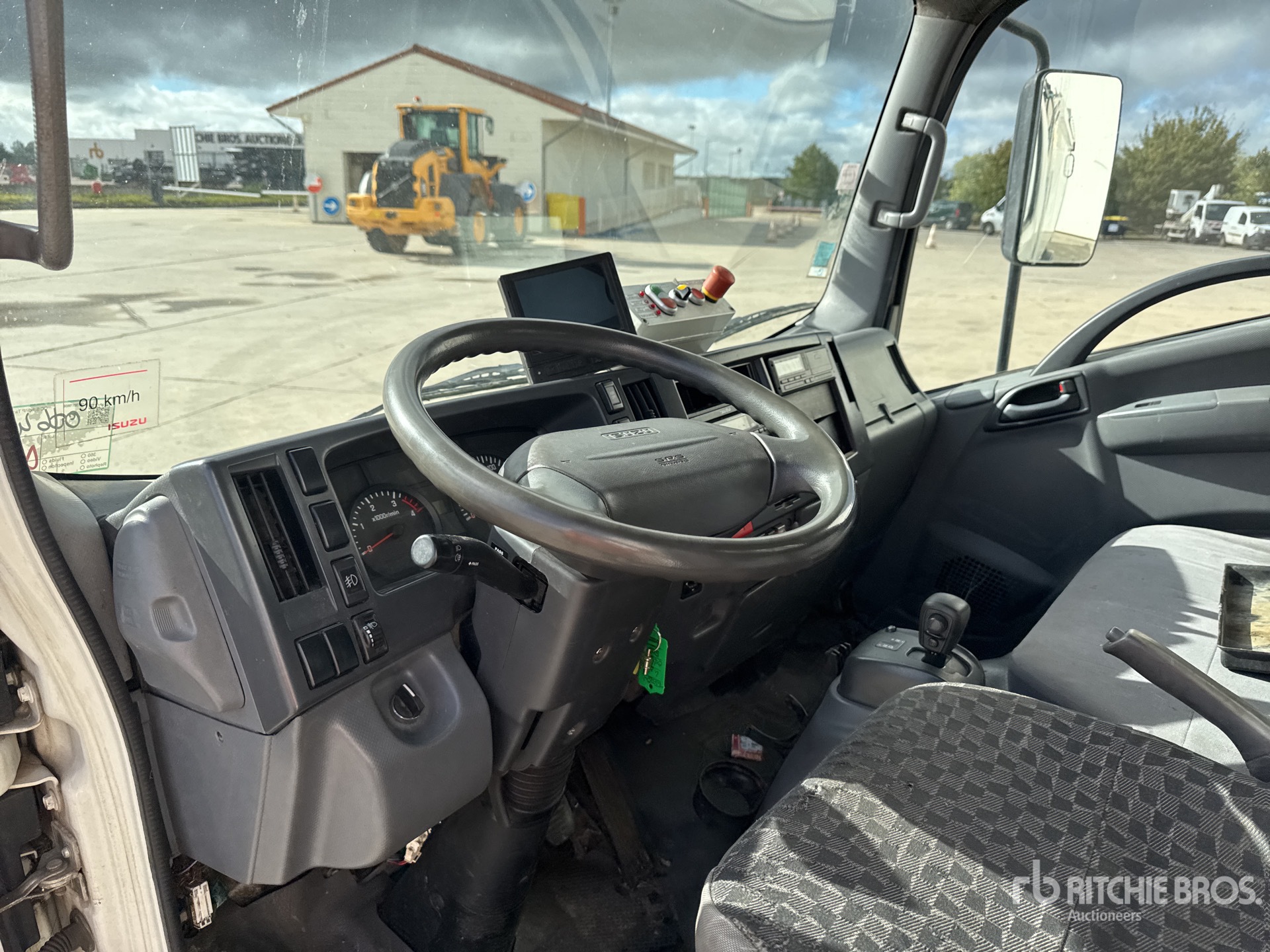 2010 Isuzu M50 EVO