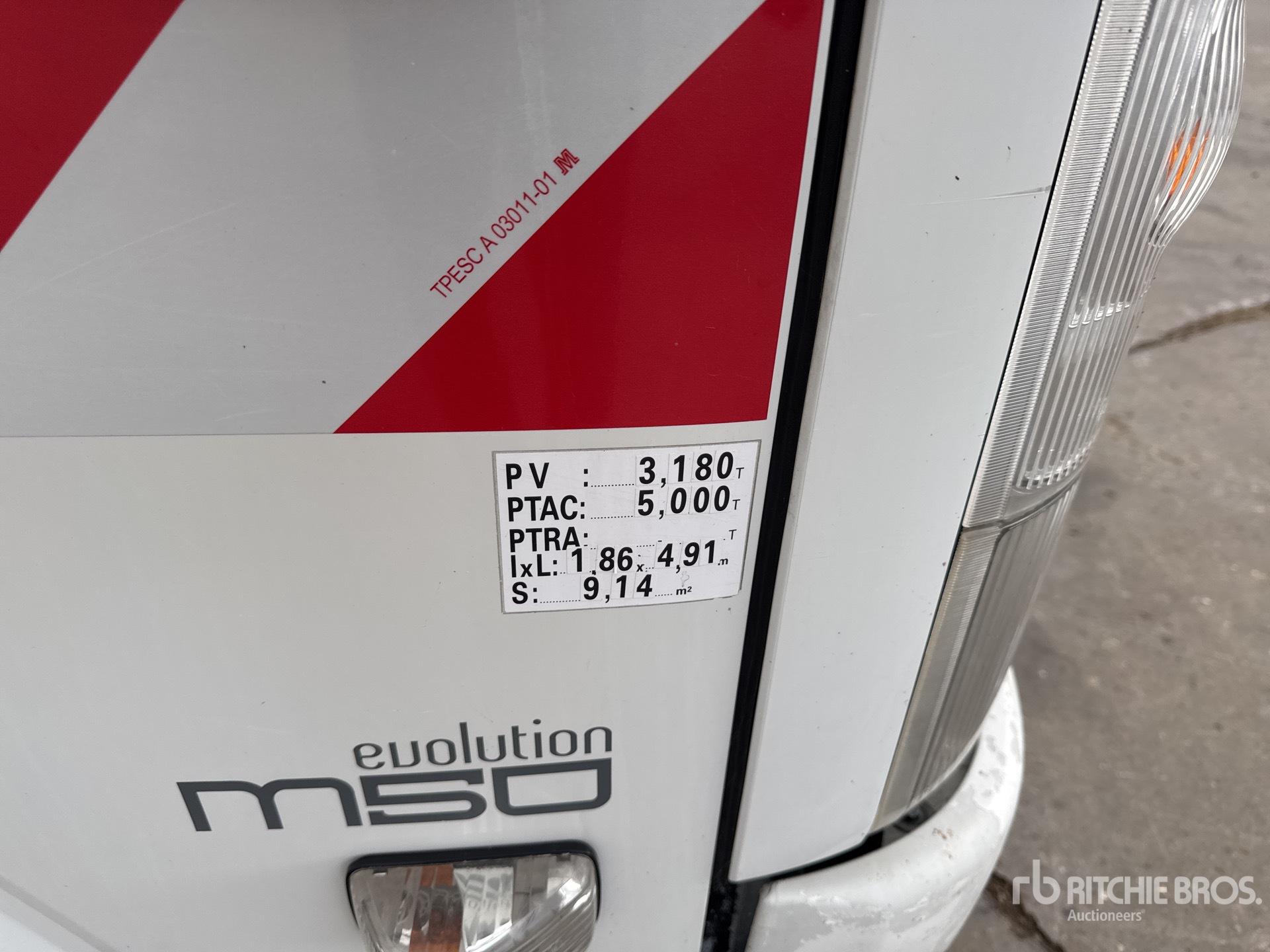 2010 Isuzu M50 EVO