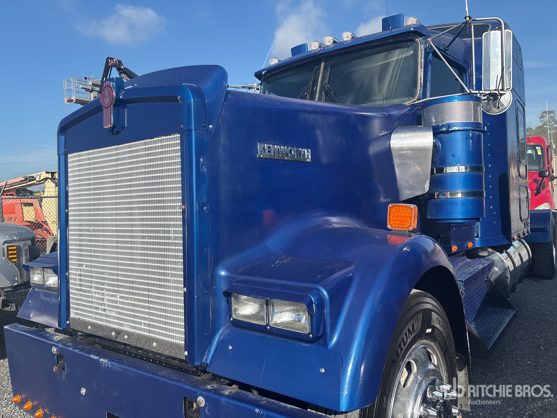 2005 Kenworth W900
