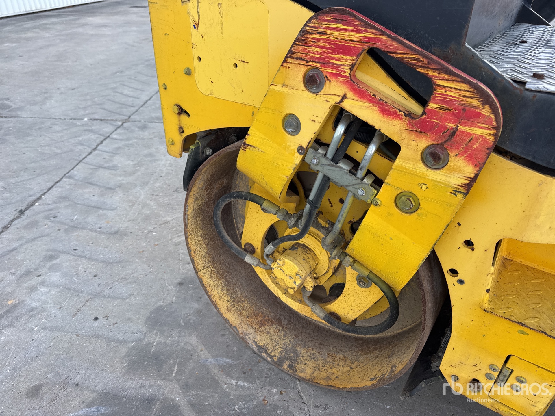 2008 Bomag BW100AD-4