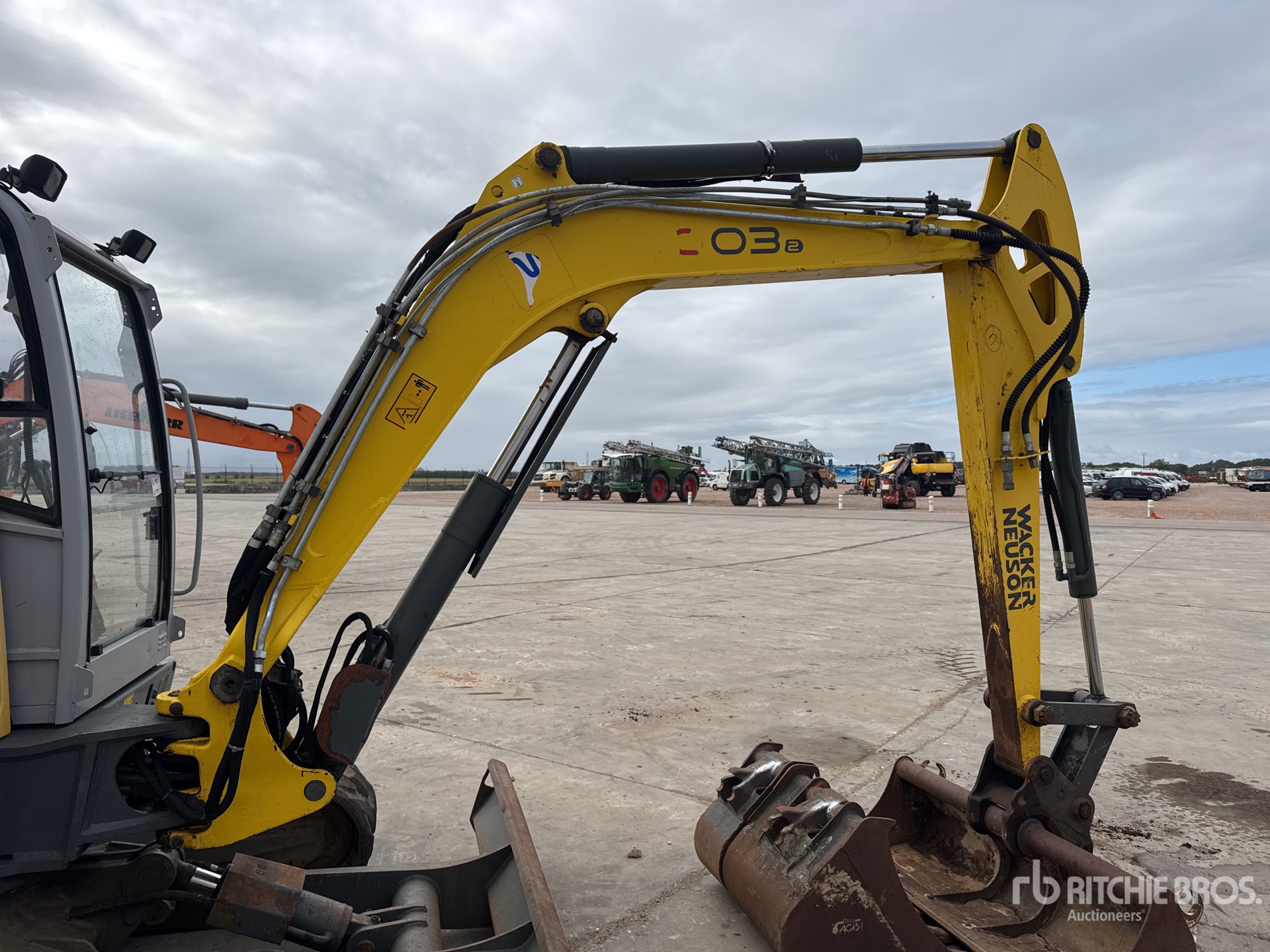 2014 Wacker Neuson 6003