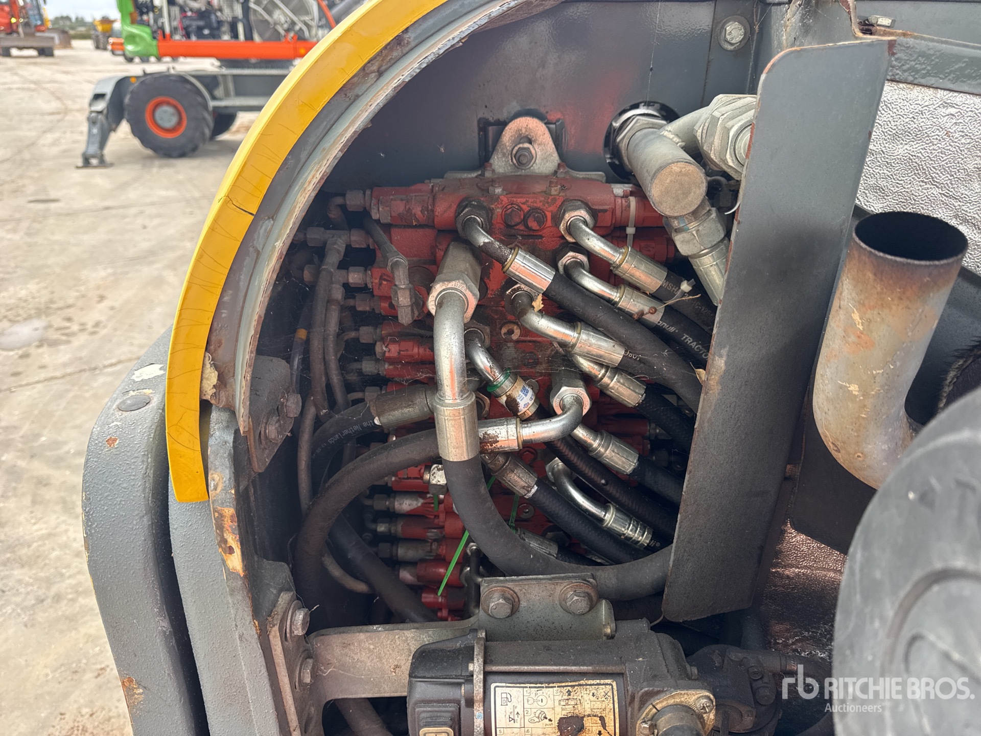2014 Wacker Neuson 6003