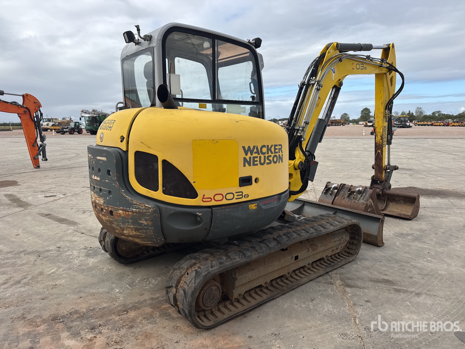 2014 Wacker Neuson 6003