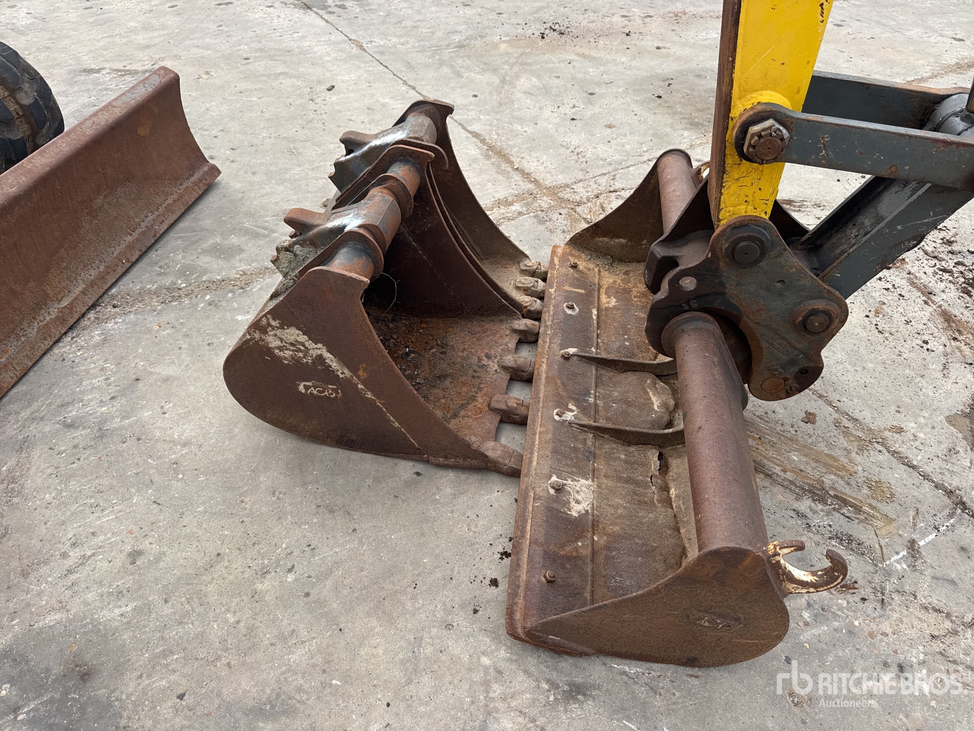 2014 Wacker Neuson 6003