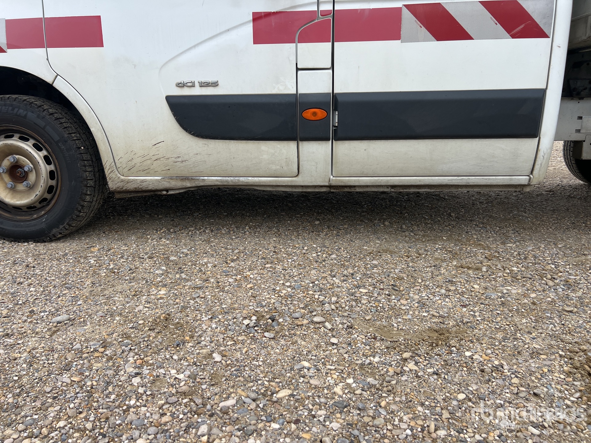 2016 Renault MASTER DCI 25