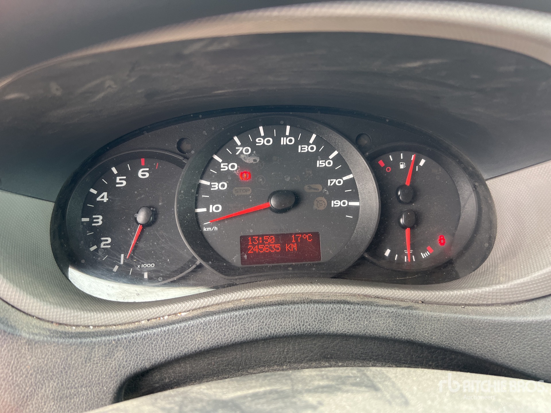 2016 Renault MASTER DCI 25