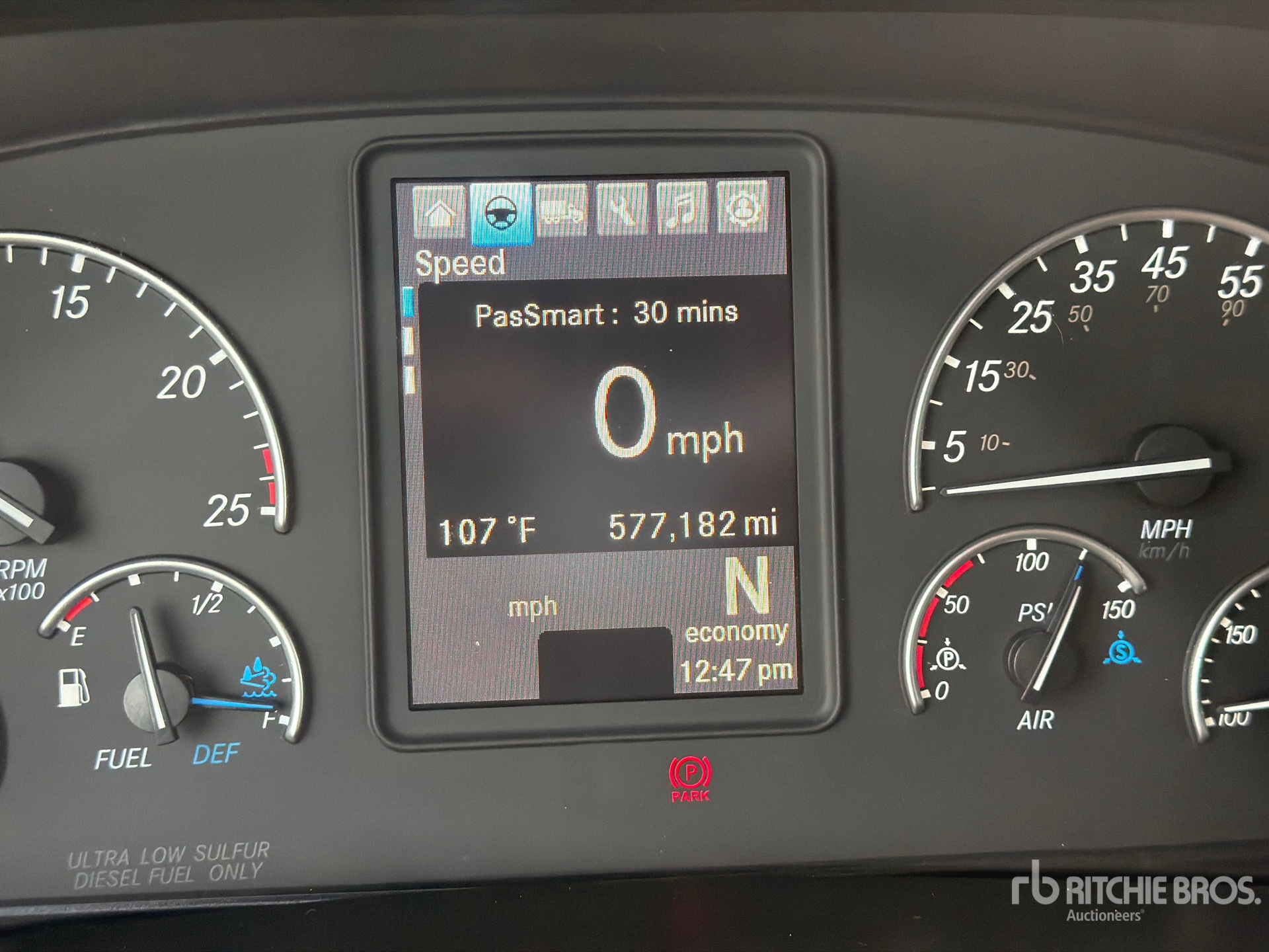 2020 Freightliner CASCADIA 116