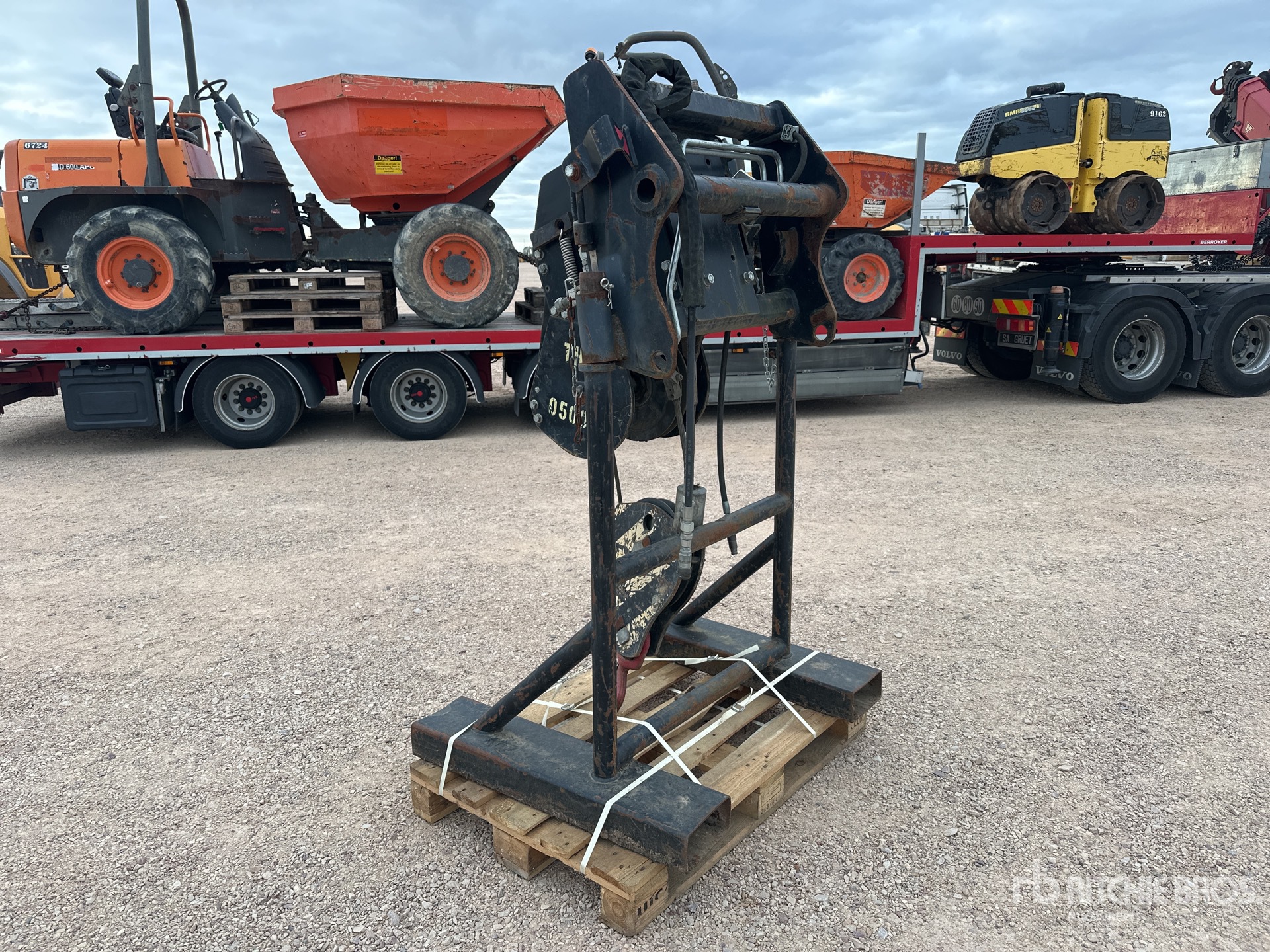 2013 Manitou 5 TON
