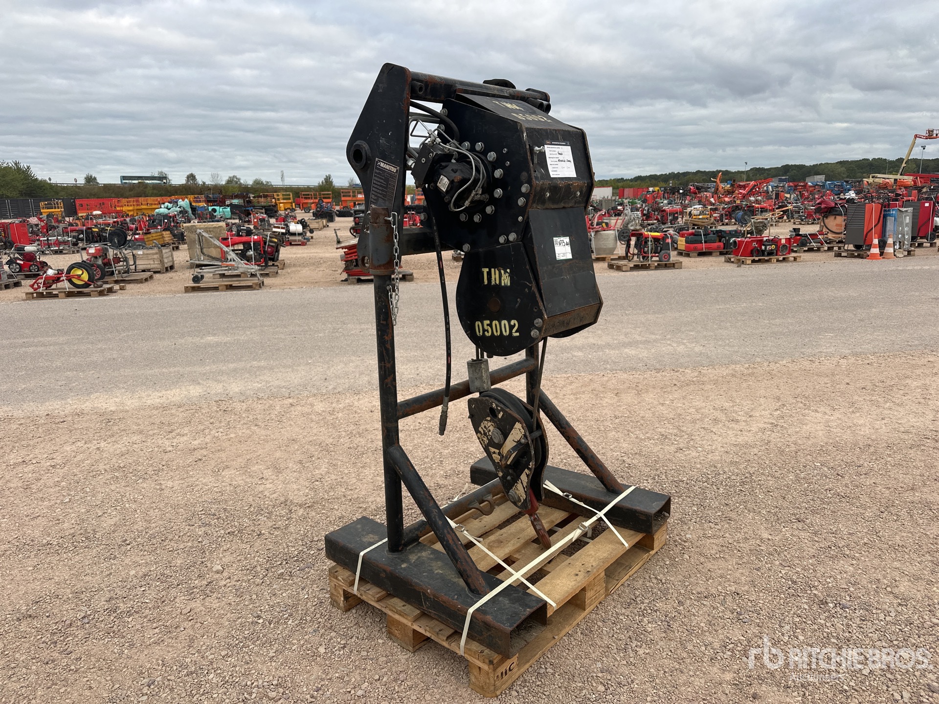 2013 Manitou 5 TON