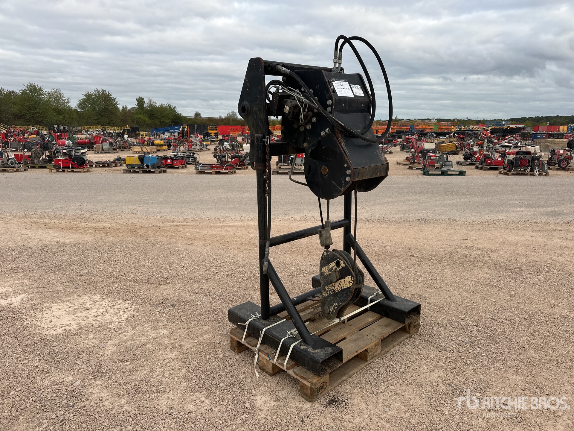 2020 Manitou 5 TON