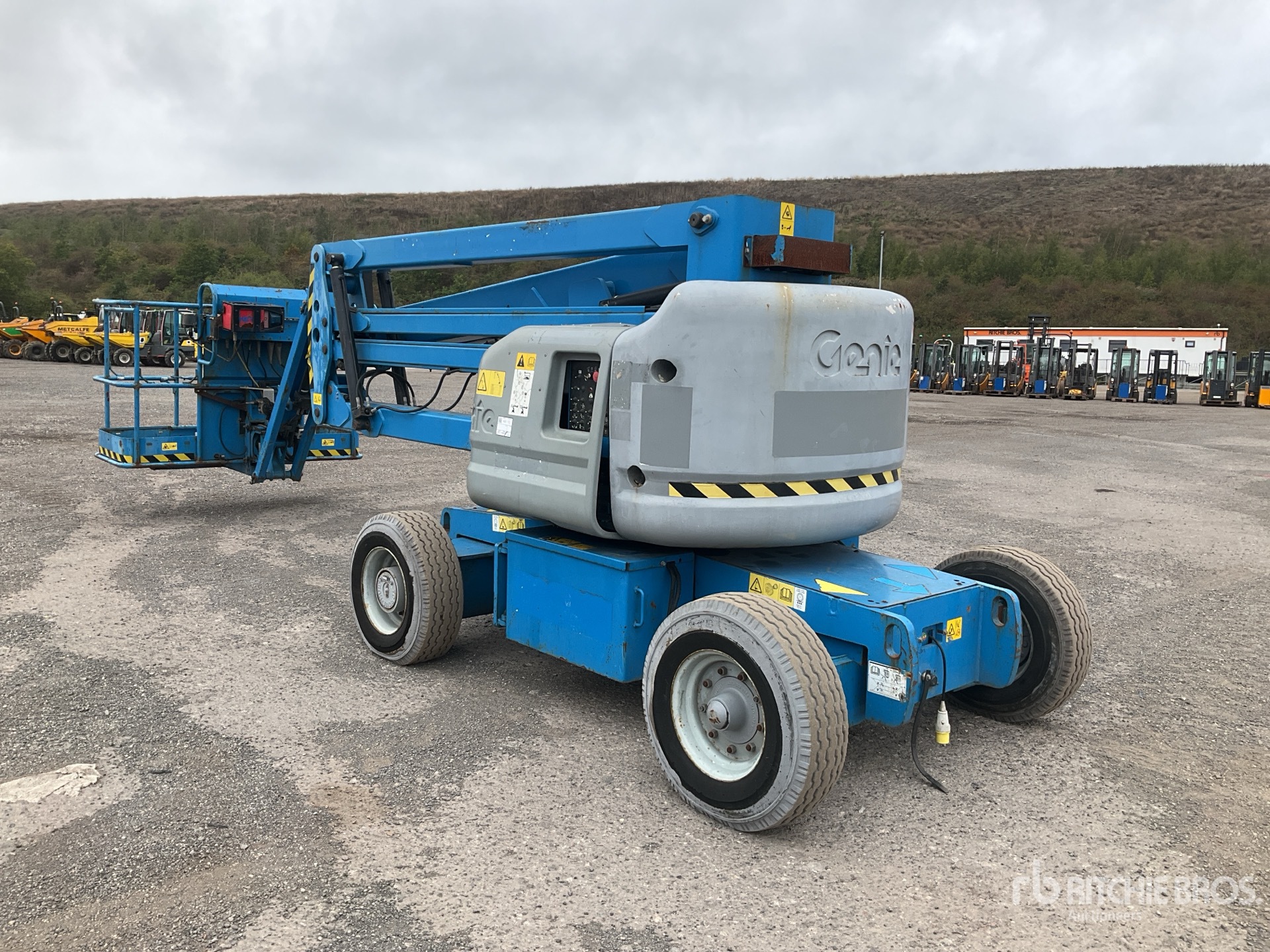 2014 Genie Z-45/25J