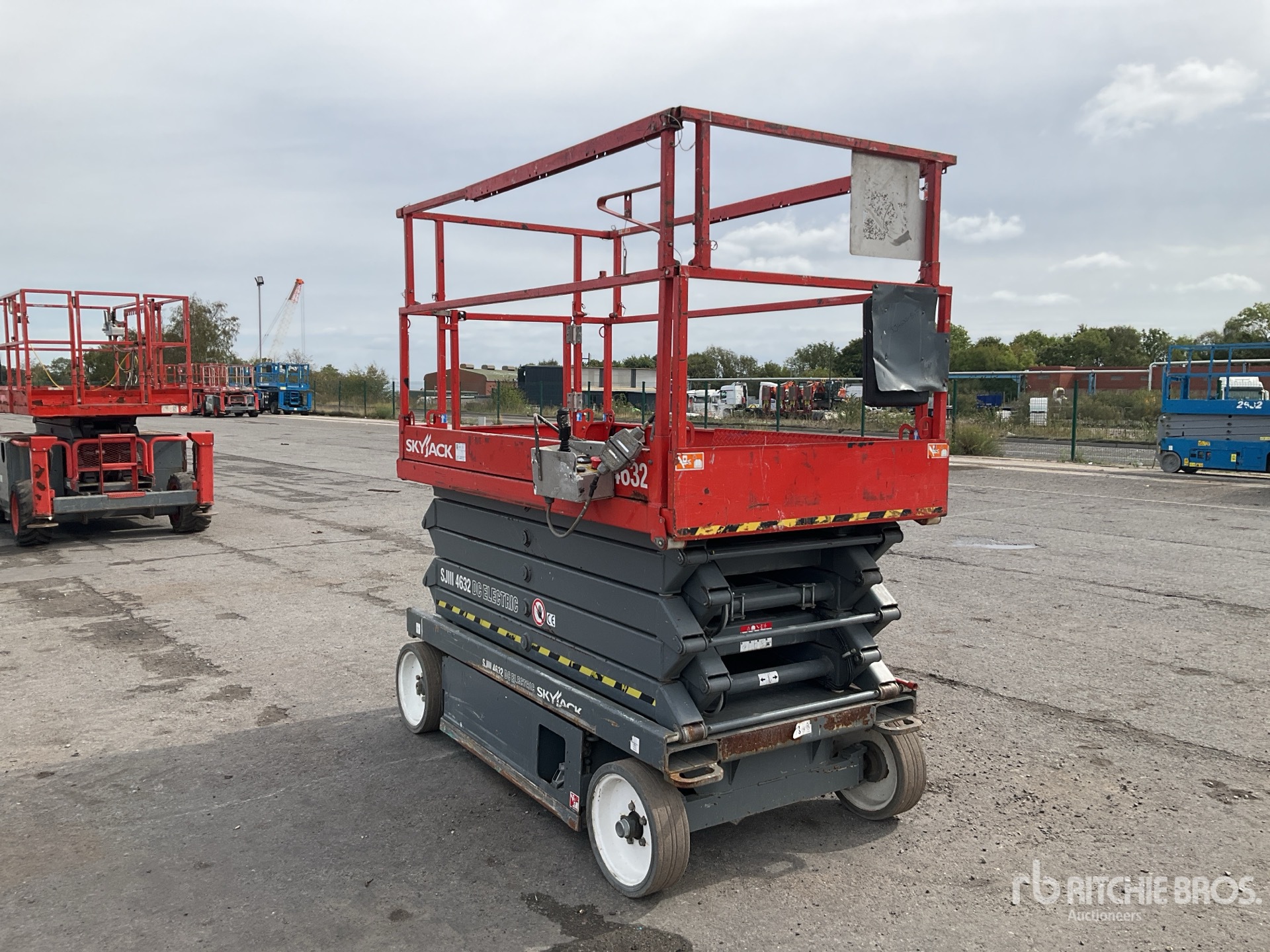 2013 Skyjack SJIII 4632