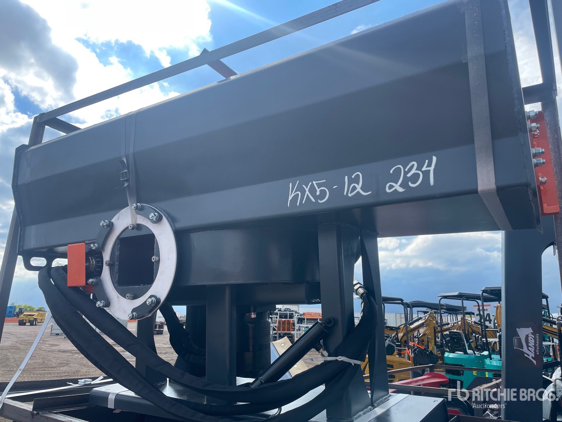 2026 Handy HNSB72